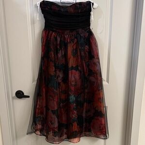 Lulus Floral Strapless Dress with Black and Red Design